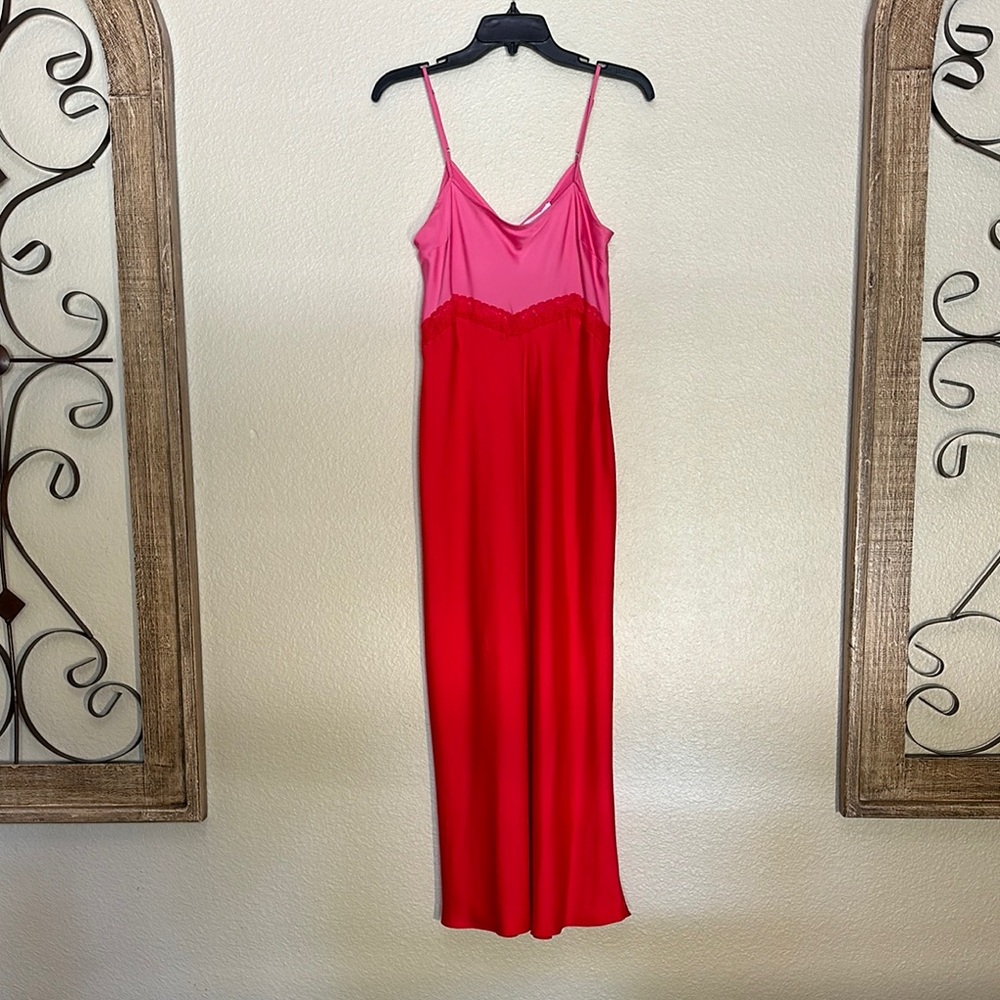 Gianni Bini x DANNIJO Helena Satin TwoTone Color Block ScoopNeck Midi SlipDress - Picture 2 of 9